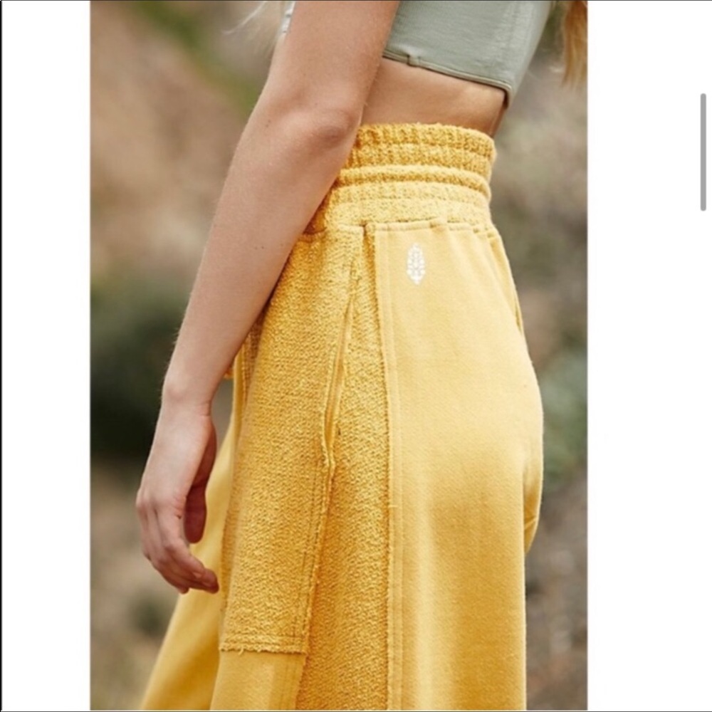 FREE PEOPLE Movement Upbeat Wide Leg Meadowsweet M - Picture 12 of 14